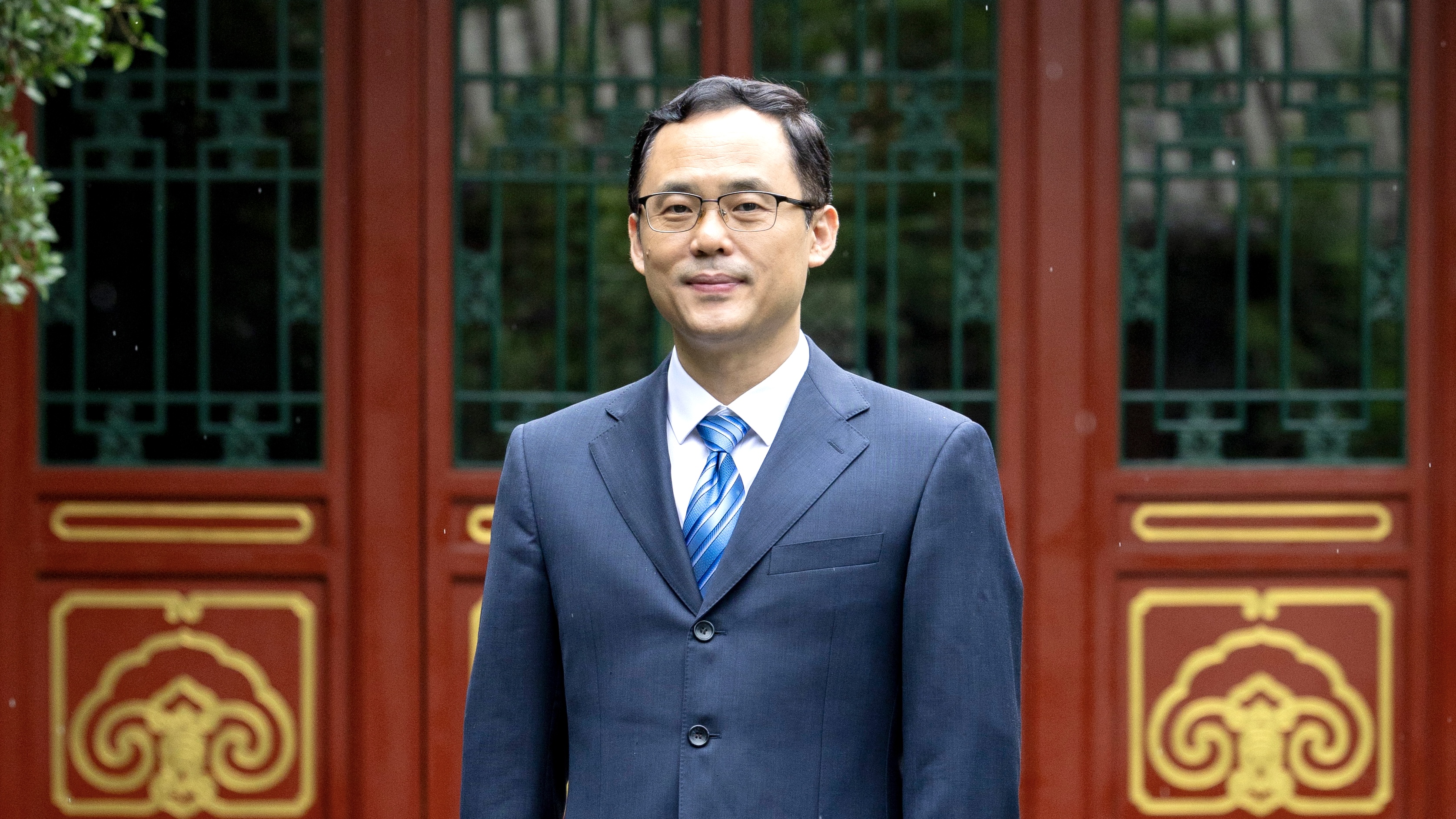 20260701-校领导-王亚愚-图图.jpg